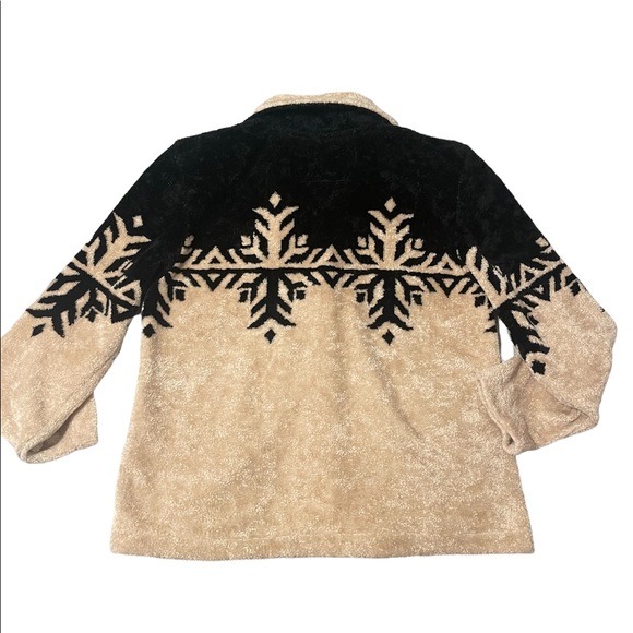 COUNTY CLOTHING Fleece Snowflake Jacket - Picture 6 of 6